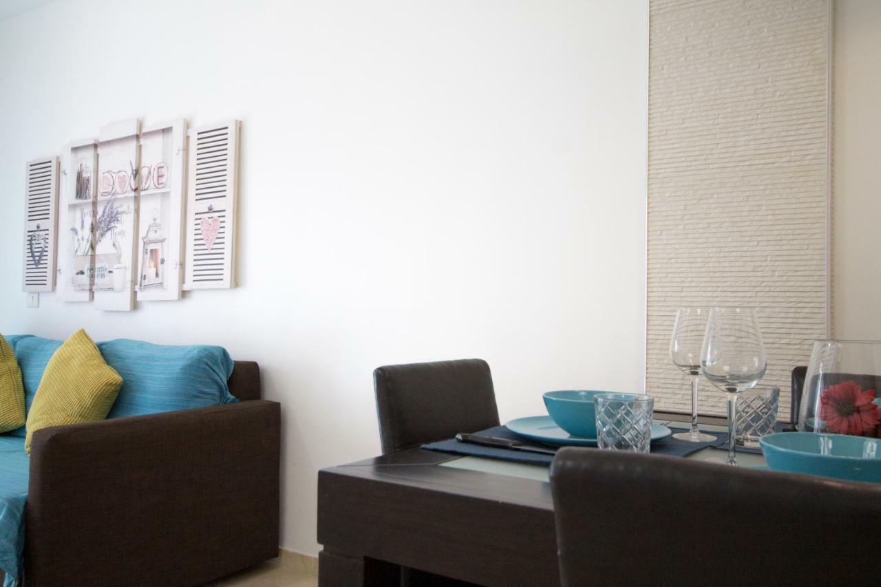 Cozy With Garden Apartament
